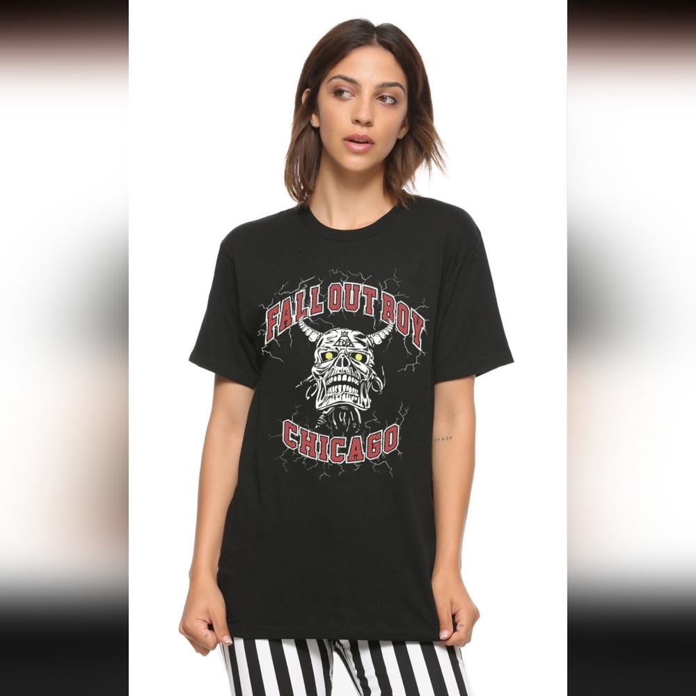 Fall Out Boy Chicago t-shirt